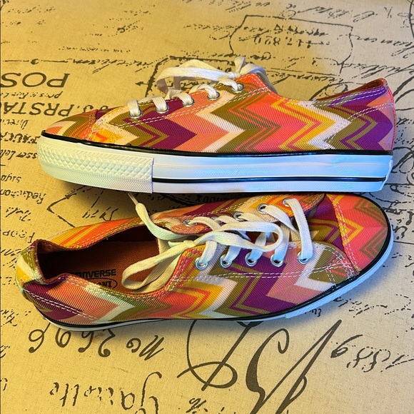 Converse x Missoni Chuck Taylor Sneakers Multicolored Zigzag Pattern NWOT - Picture 7 of 15